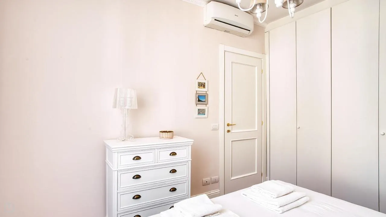 Italianway - Monte Nero 63 Apartment Milan Italy